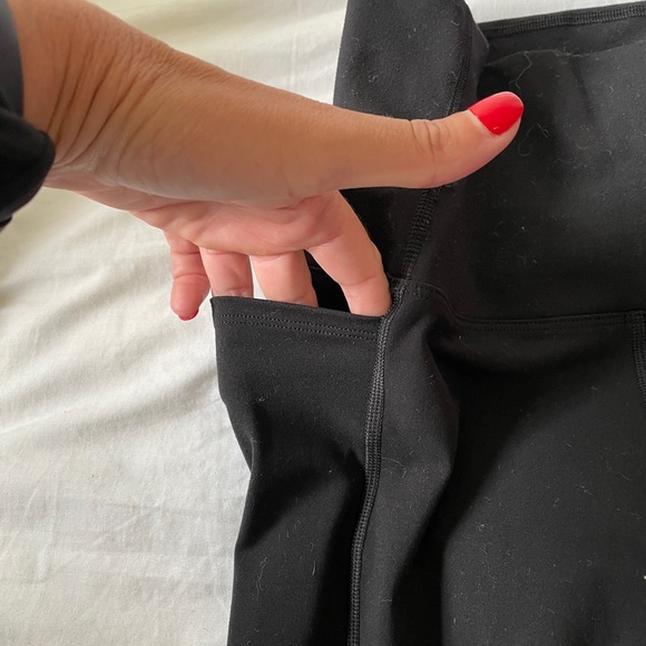 All black full length Lorna Jane leggings - Picture 4 of 6